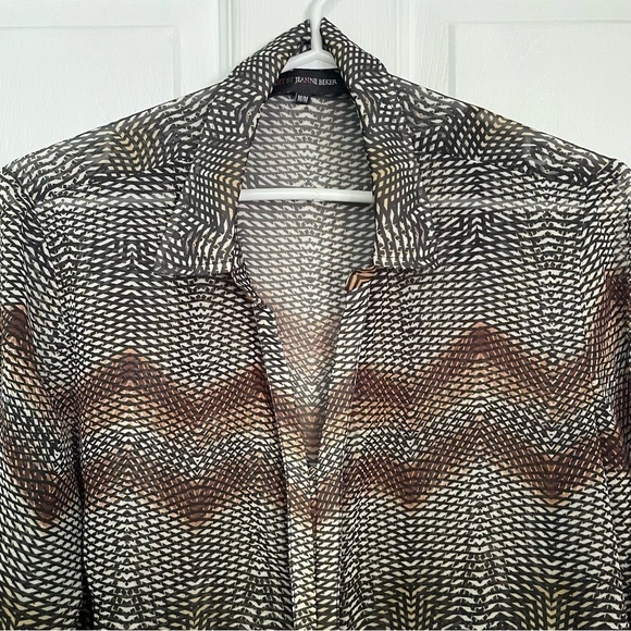 Edit by Jeanne Beker Printed Button Up Blouse Medium - Picture 3 of 8